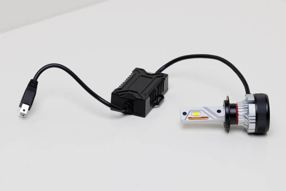 X5 Led 90W 12-24V 4500K H4 H7