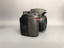 Nikon D3100 8.950 кадров