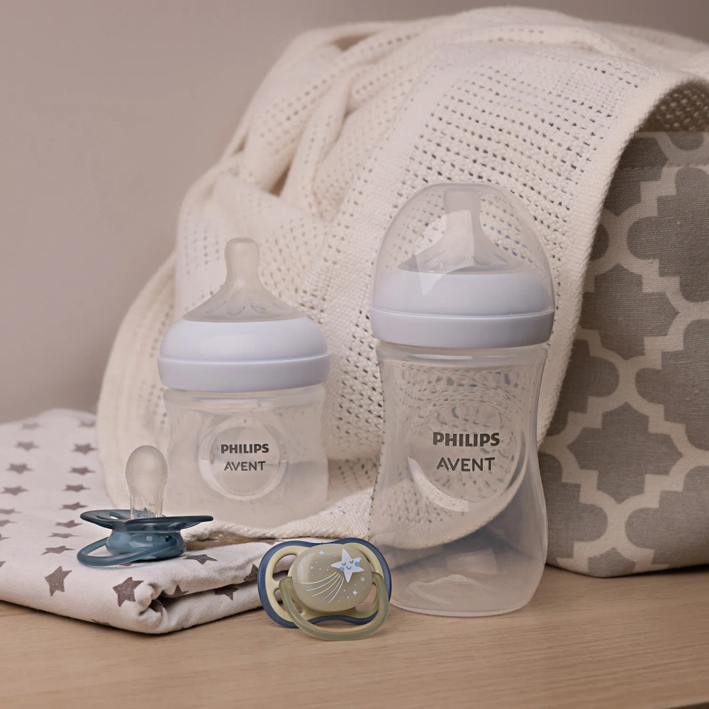 Бутылочка Philips Avent Natural 1+мес 260мл SCY903/01