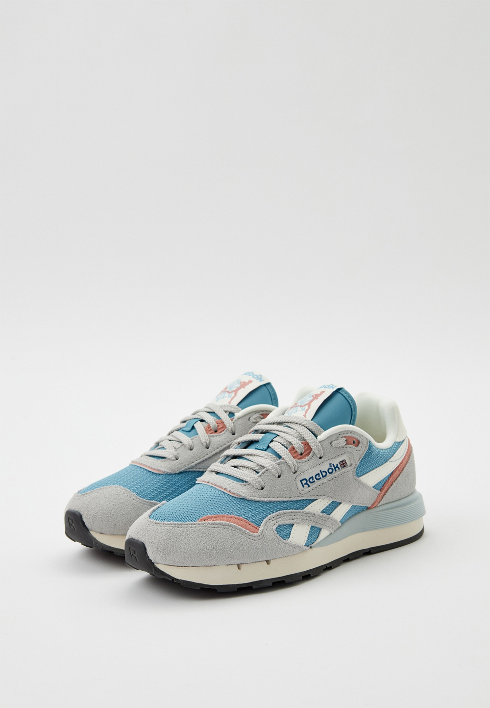 Кроссовки женские REEBOK CLASSIC NYLON 89