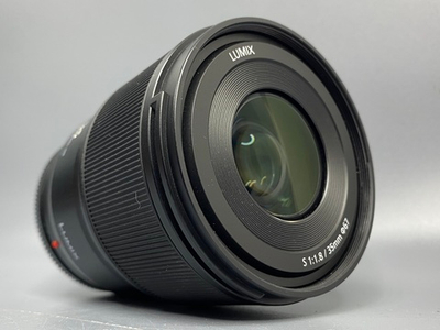Panasonic Lumix S 35mm 1.8 L-Mount