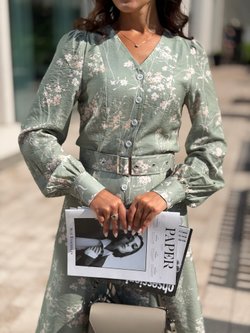 Платье с длинным рукавом и юбкой годе