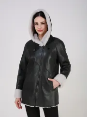 Дубленка зимняя натуральная с капюшоном