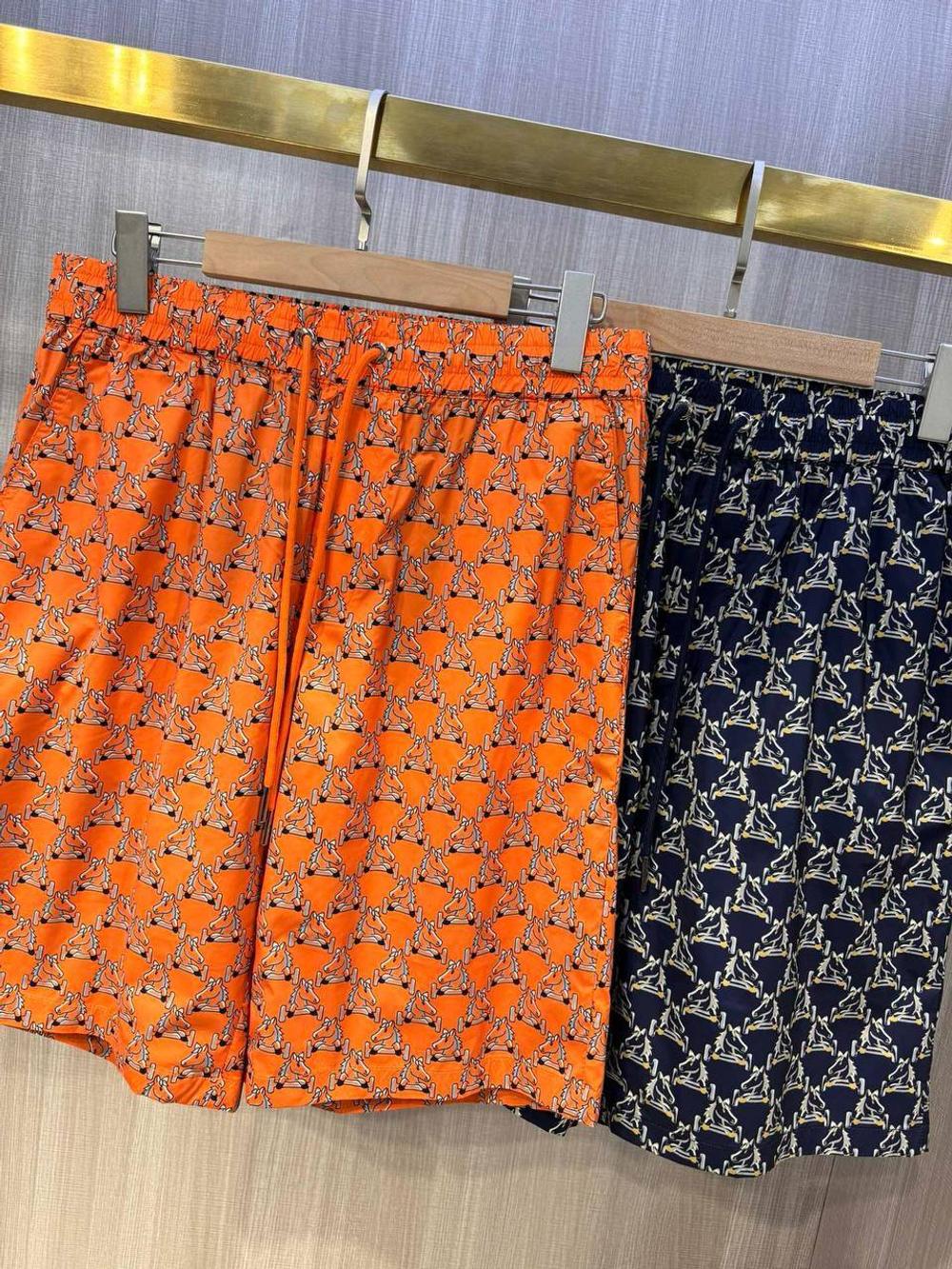 Шорты Hermes
