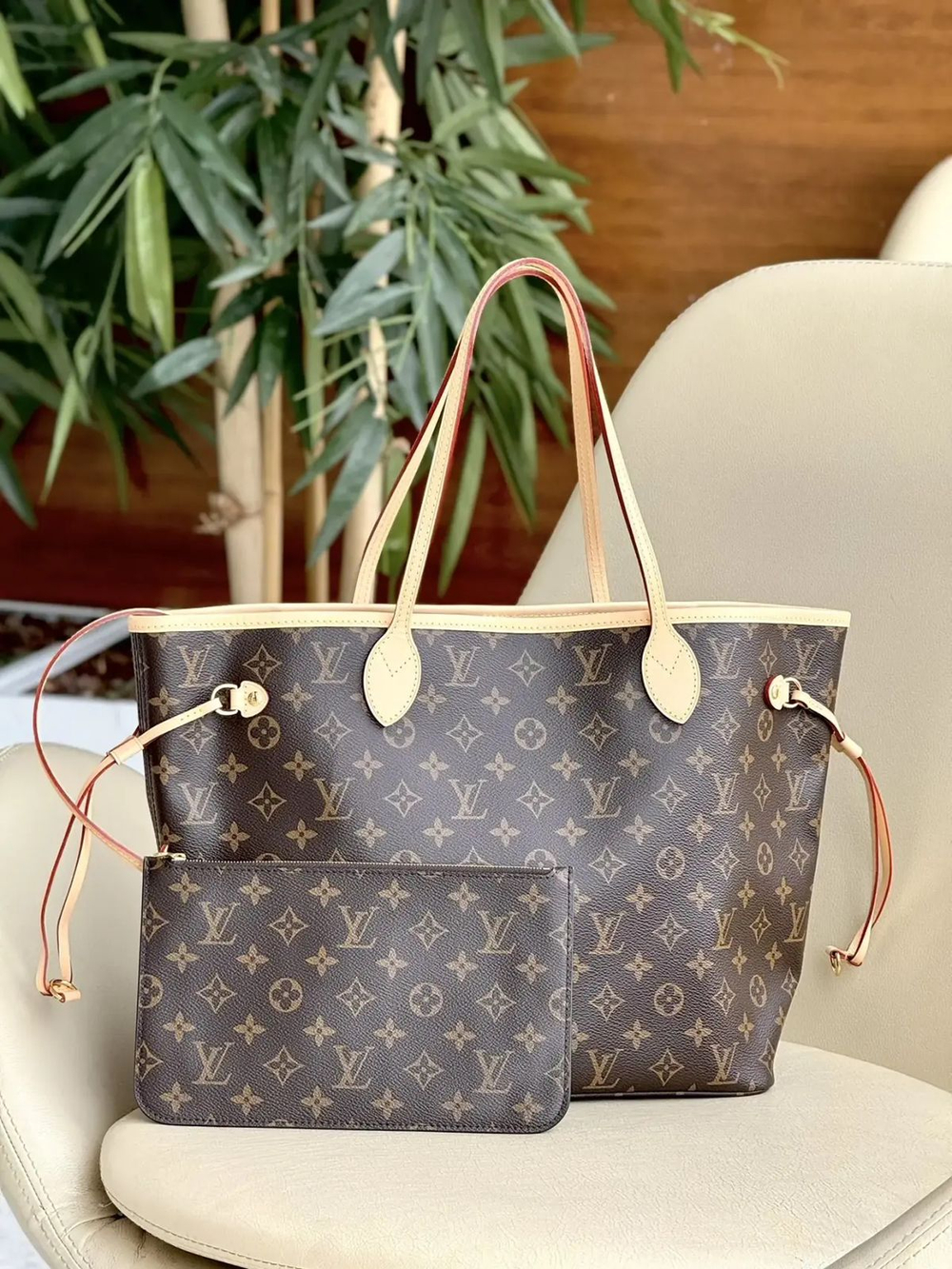 Сумка Louis Vuitton