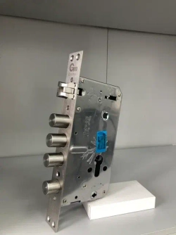Gimmel F30 Tuya - умный полуавтоматический замок с домофоном