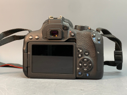 Canon EOS 800D Body 14.000 Кадров