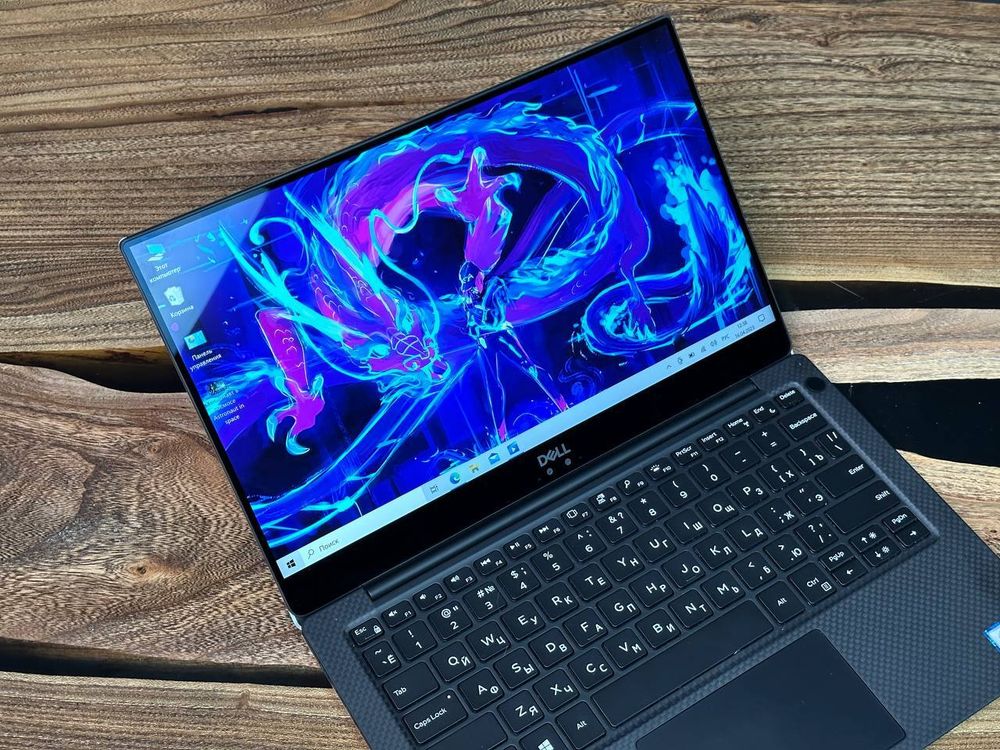 13.3" Ноутбук Dell XPS 13 9370 Touch (3840x2160 , Intel Core i7-8550U, RAM 8ГБ, SSD 256ГБ, Intel UHD Graphics 620, OS Windows)