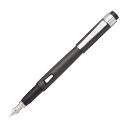 Перьевая ручка Diplomat Magnum Crow черная с пером F (D40902023)