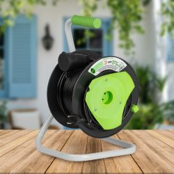 Удлинитель силовой ЭРА GREEN LINE GAZ-2x1-40m Greenline на катушке пластик 1 розетка без заземления 40м ПВС 2x1мм2 | Электротовары