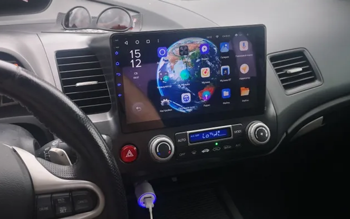 Магнитола для Honda Civic 8 4d 2005-2012 (левый руль, рамка 10) - Teyes CC3L на Android 10, CarPlay, 4G SIM-слот