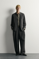 КОСТЮМНЫЕ БРЮКИ WIDE FIT СВОБОДНОГО КРОЯ — ZARA