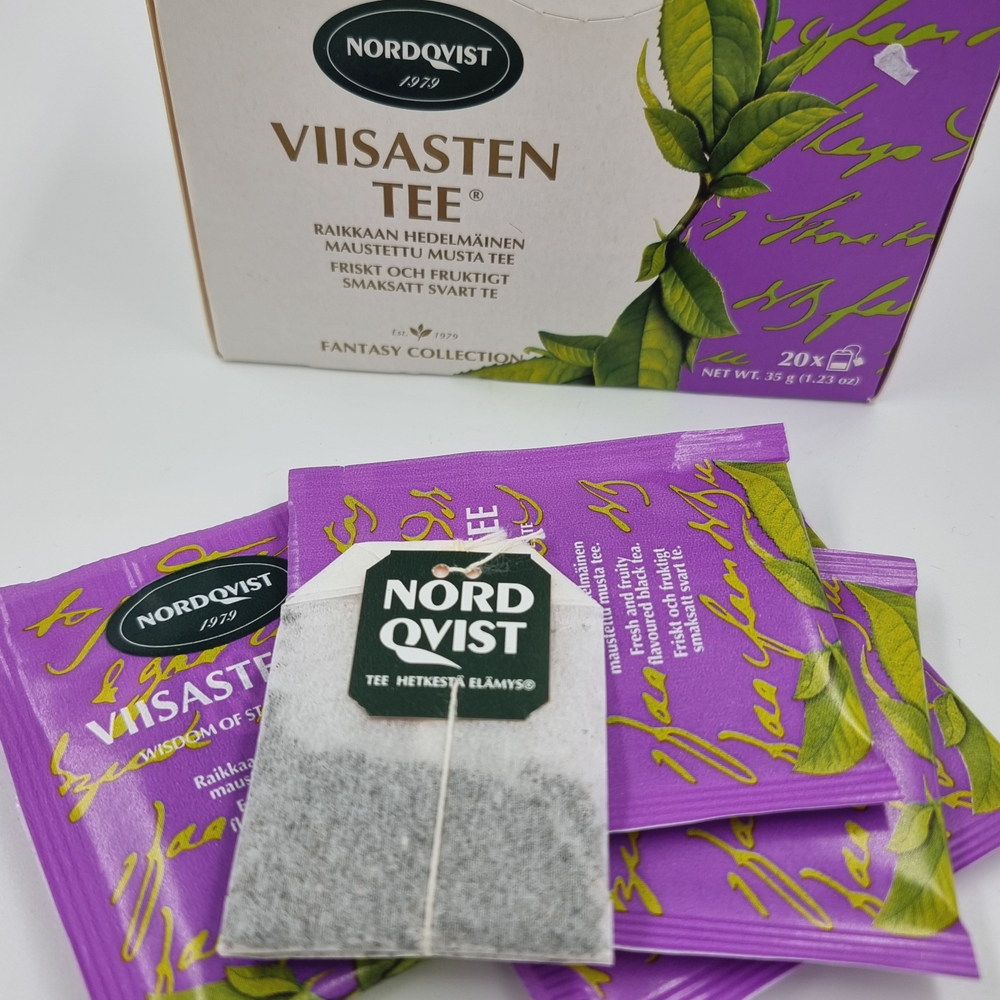 Чай черный Nordqvist VIISASTEN TEE "Чай мудрости" гранат, клубника, лимон 20 пакетиков (из Финляндии)
