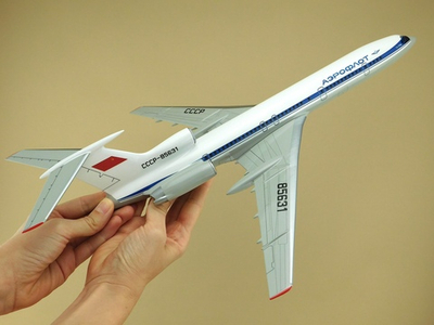 Модель самолета Ту-154М (М1:100, Аэрофлот СССР-85631)