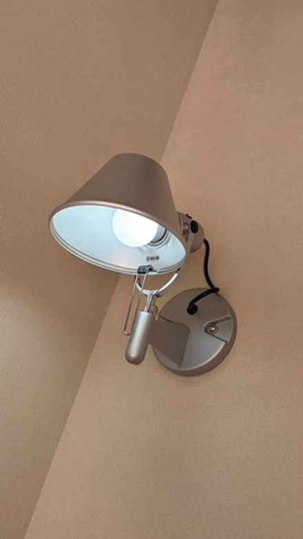 Wall design lamp Tolomeo Micro by Artemide