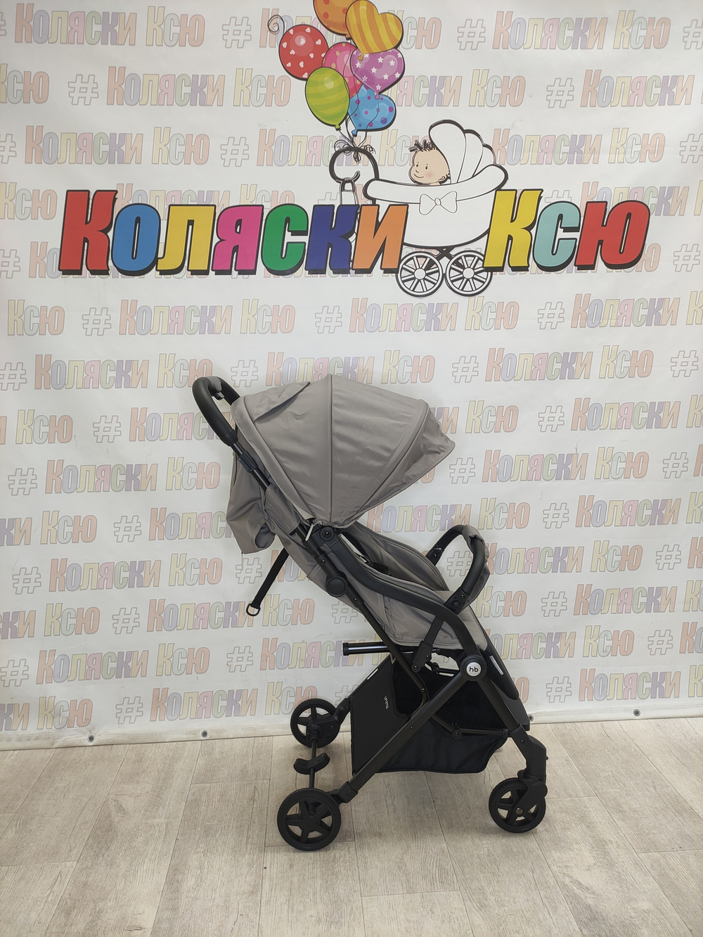 Коляска прогулочная Happy Baby Umma Dark Grey