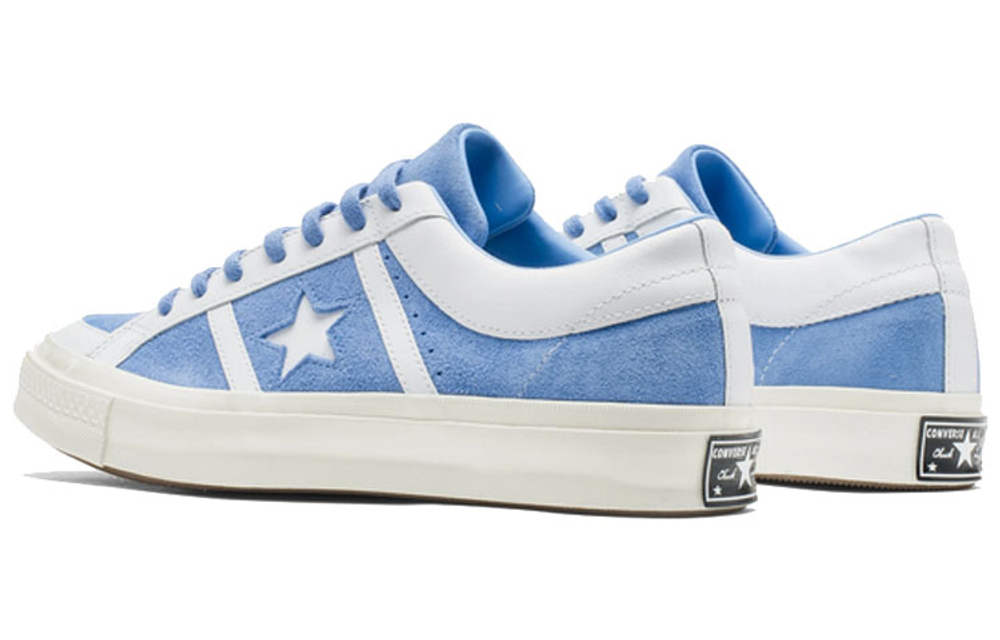 Converse One Star Academy Ox Pinnacle
