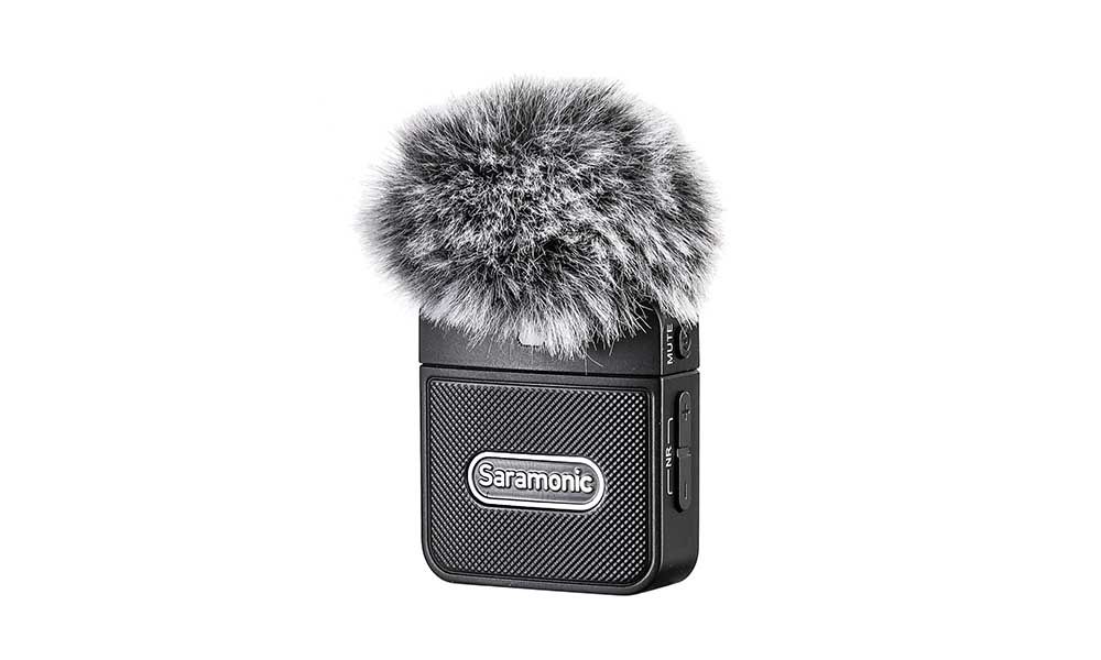 Saramonic Blink100 B2 (TX+TX+RX) Радиосистема 2,4 Ггц приемник + 2 передатчика, разъем 3,5 мм