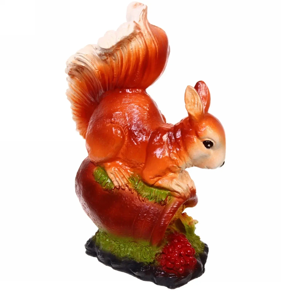 Фигура из гипса «Белка на кувшинке» 36см