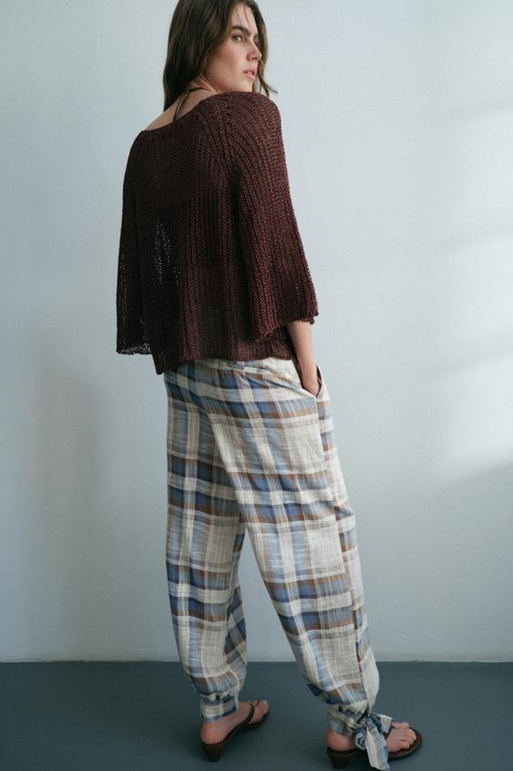 ZARA АЖУРНЫЙ СВИТЕР, КОРИЧНЕВЫЙ