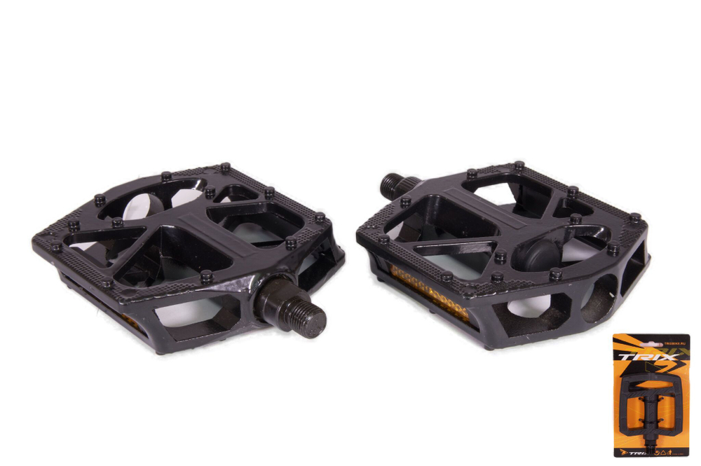 Педали TRIX PLATFORM алюминиевые, 112x111мм, резьба 9/16", с шипами, черные