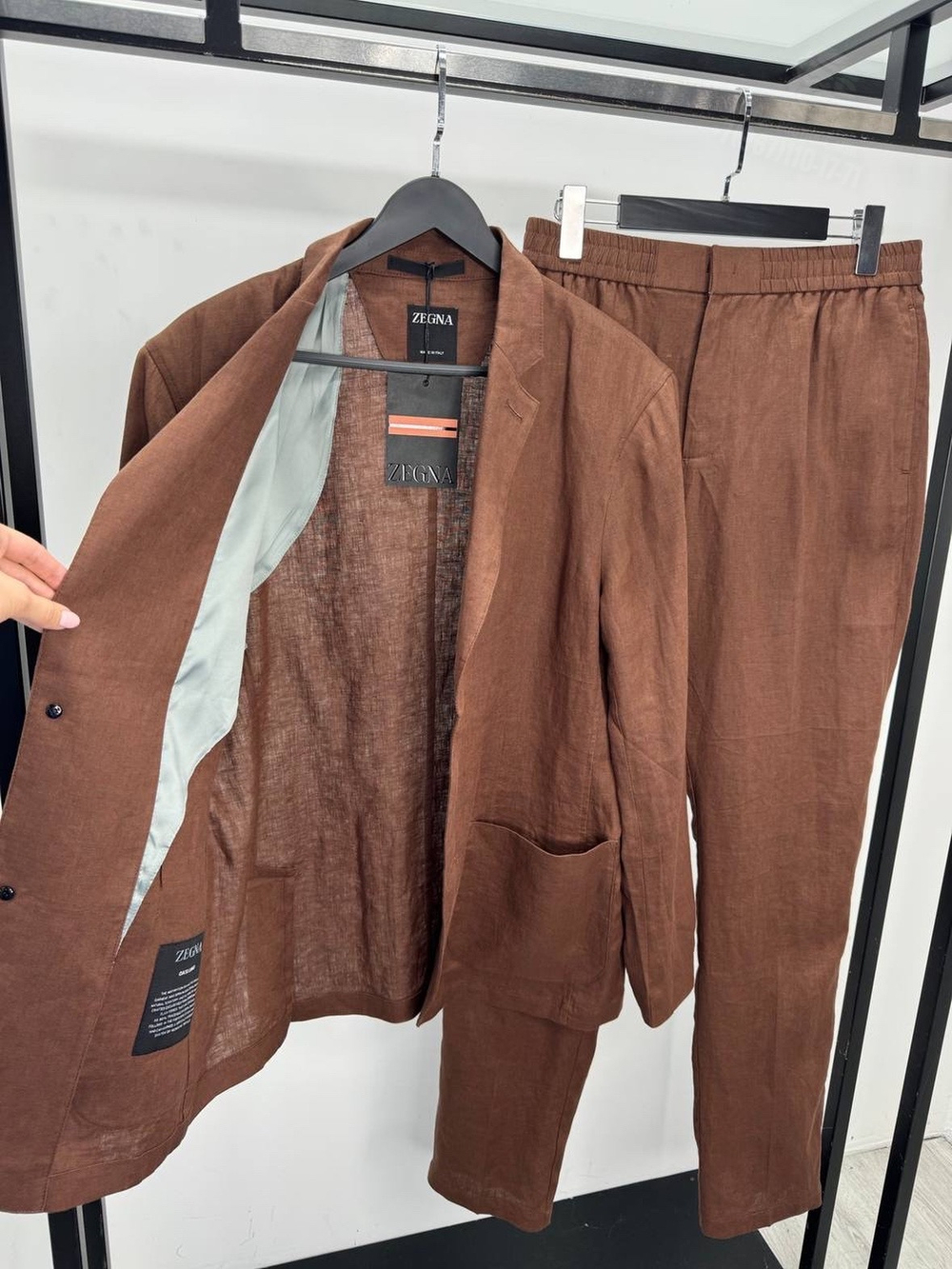 Льняной костюм Ermenegildo Zegna