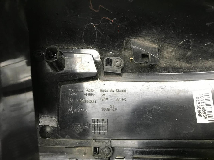 Крышка зеркала правая Mercedes M GLE W166 (11-18)