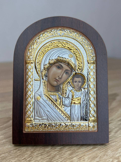 Казанская БМ, икона арочная, красное дерево, 57х75 — вид сбоку