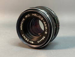 Zenit 122 + MC Helios-44M-6 царапки на передней линзе