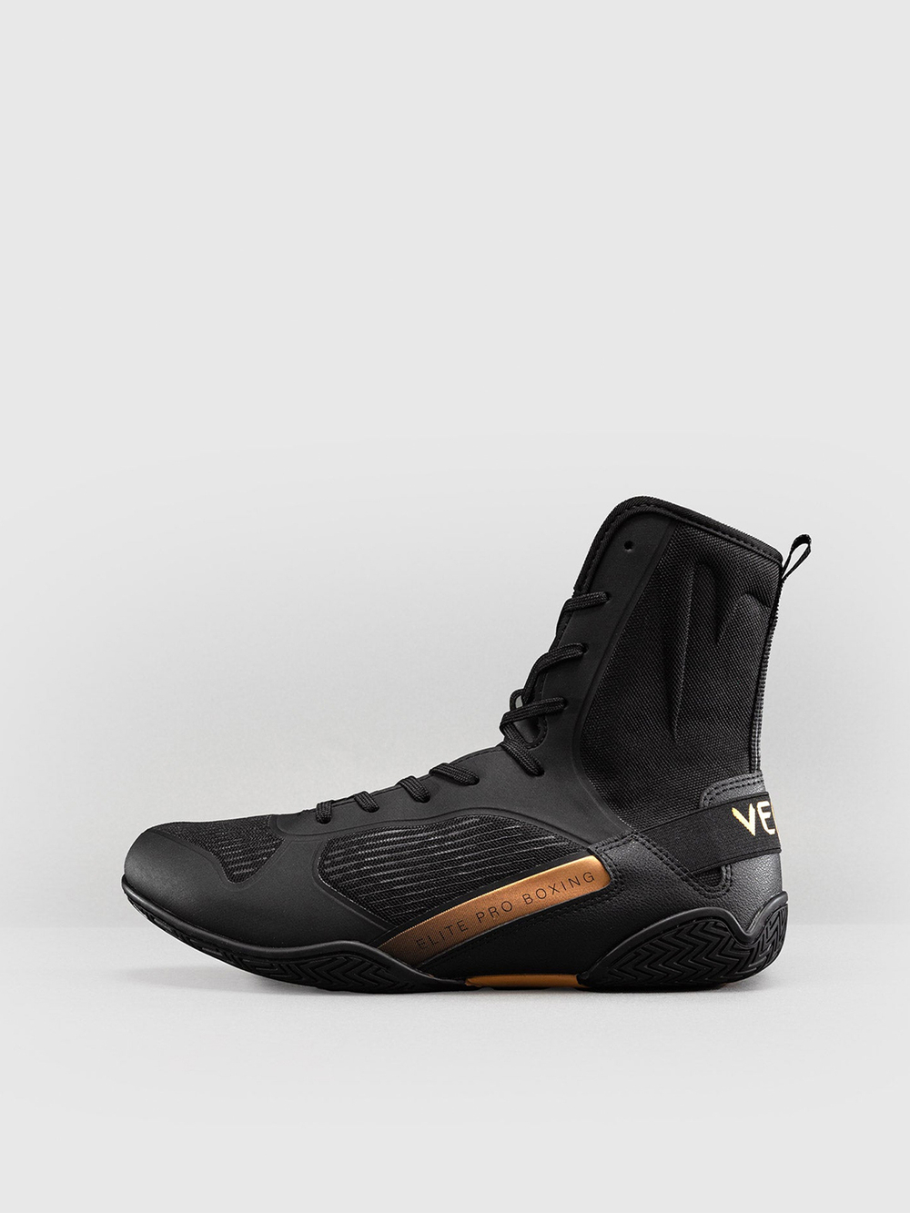 Боксерки Venum Elite Neo Black/Gold