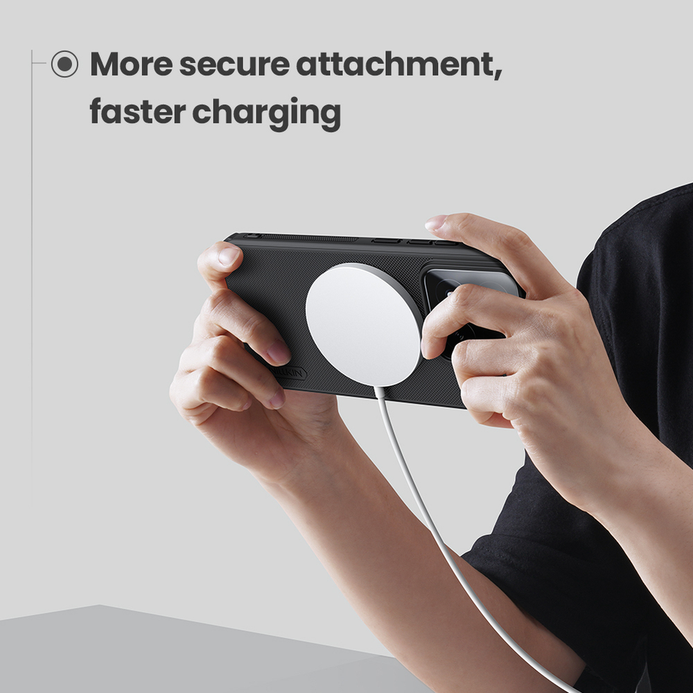 Чехол зеленого цвета (Dark Green) от Nillkin c поддержкой MagSafe для Xiaomi 15, серия Super Frosted Shield Pro Magnetic Case