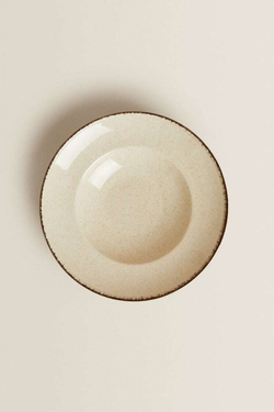 ZARA HOME ФАРФОРОВАЯ ТАРЕЛКА ДЛЯ МАКАРОН СО СТАРИННОЙ ОТДЕЛКОЙ, СВЕТЛО-БЕЖЕВЫЙ