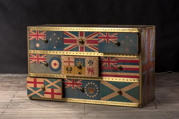 Комод Union Jack Sirius Jet