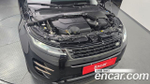 Land Rover Range Rover Evoque P250 Dynamic SE — 2025