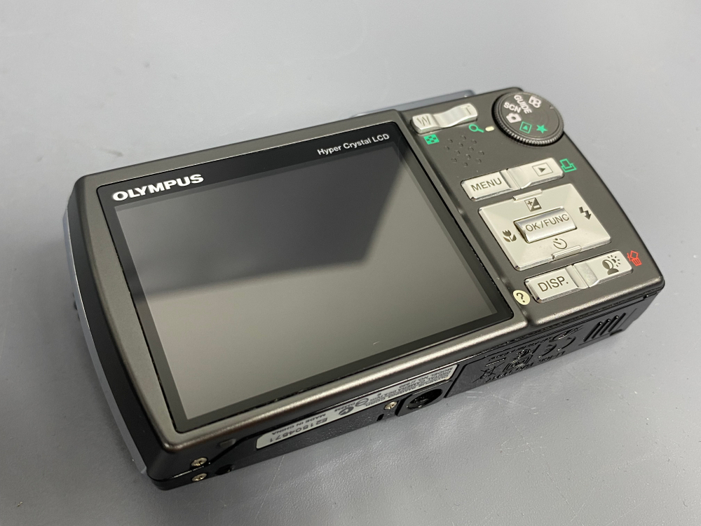 Olympus µ 830 Digital