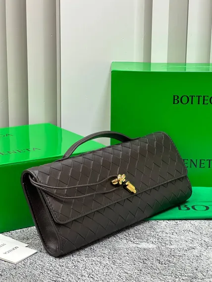 Клатч Bottega Veneta Andiamo черный