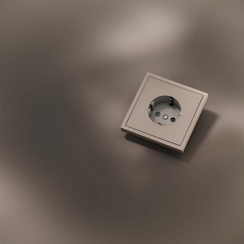 Накладка для розетки с заземлением и со шторками Voltum S70 METAL VLSM000710