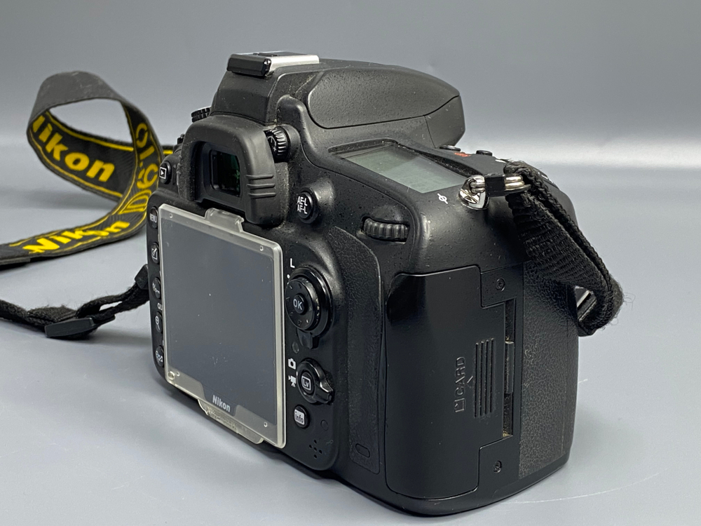 Nikon D750 — 23 500 кадров