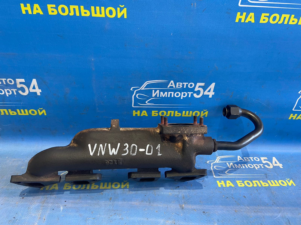 Коллектор выпускной NISSAN LARGO 1993
