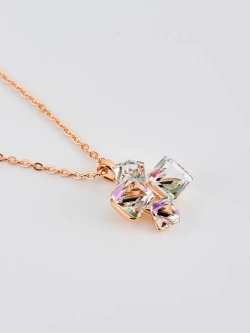 Подвеска-ромб Мираж с сиреневыми кубиками Swarovski