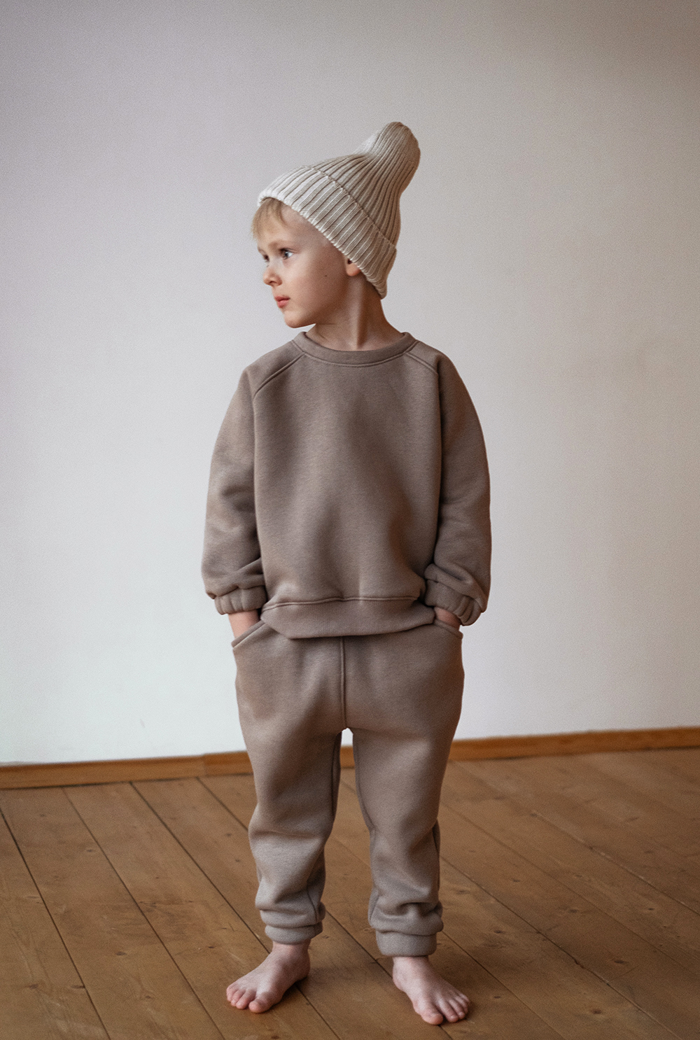 Трикотажные брюки-джоггеры капучино (с начёсом)