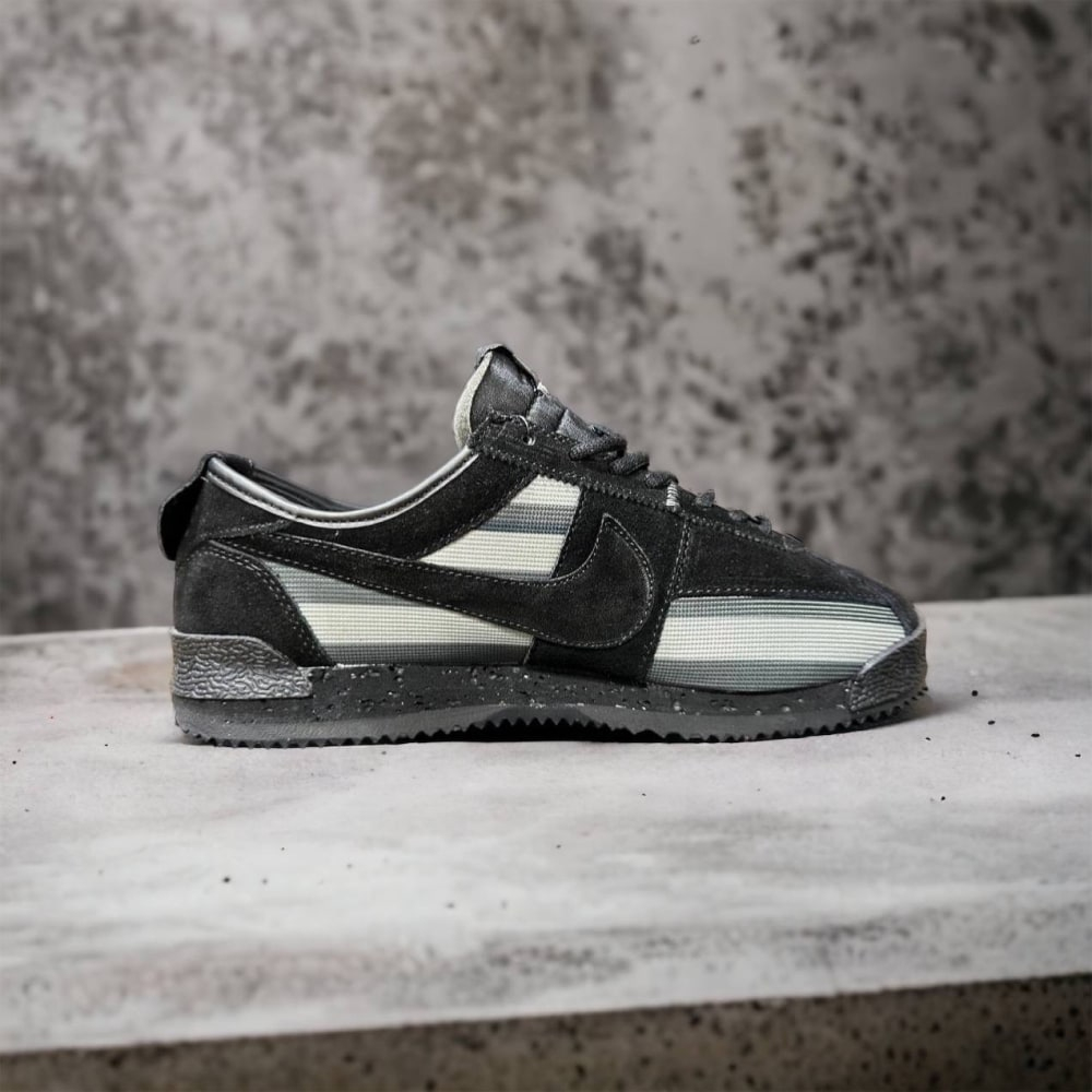 Nike Cortez Union • Black