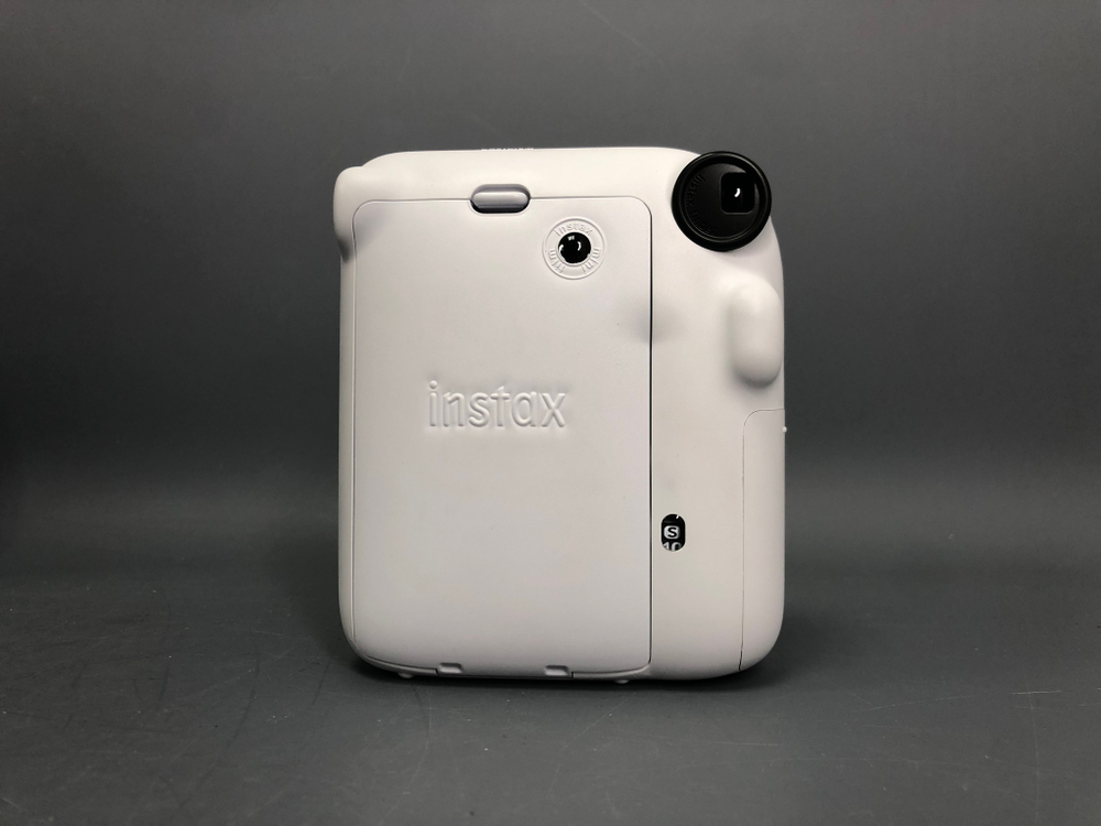 FujiFilm Instax Mini 12