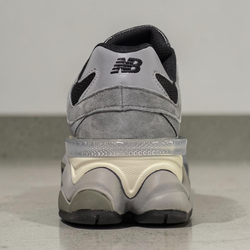 New Balance 9060 • Black Gray