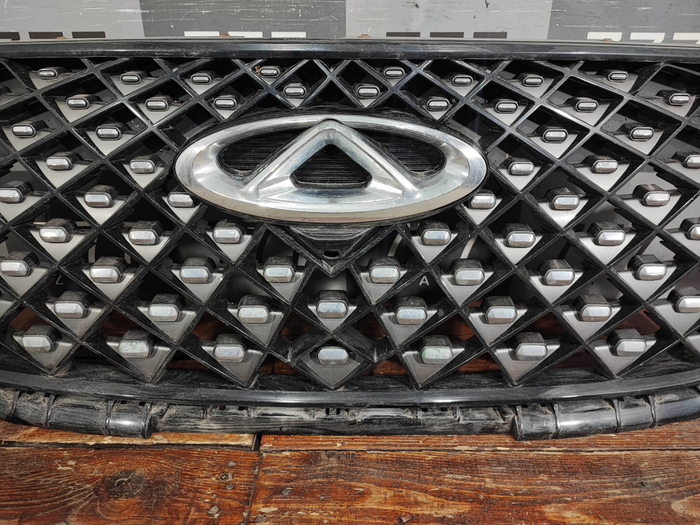 Решетка радиатора Chery Tiggo 7 Pro 20-24 Б/У Оригинал 602001387AA