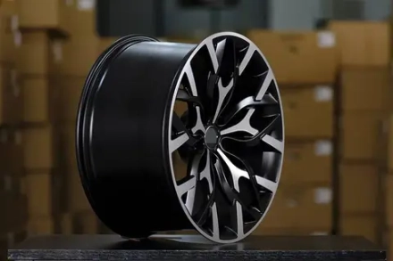 КОВАНЫЕ ДИСКИ для Aston Martin DBX S