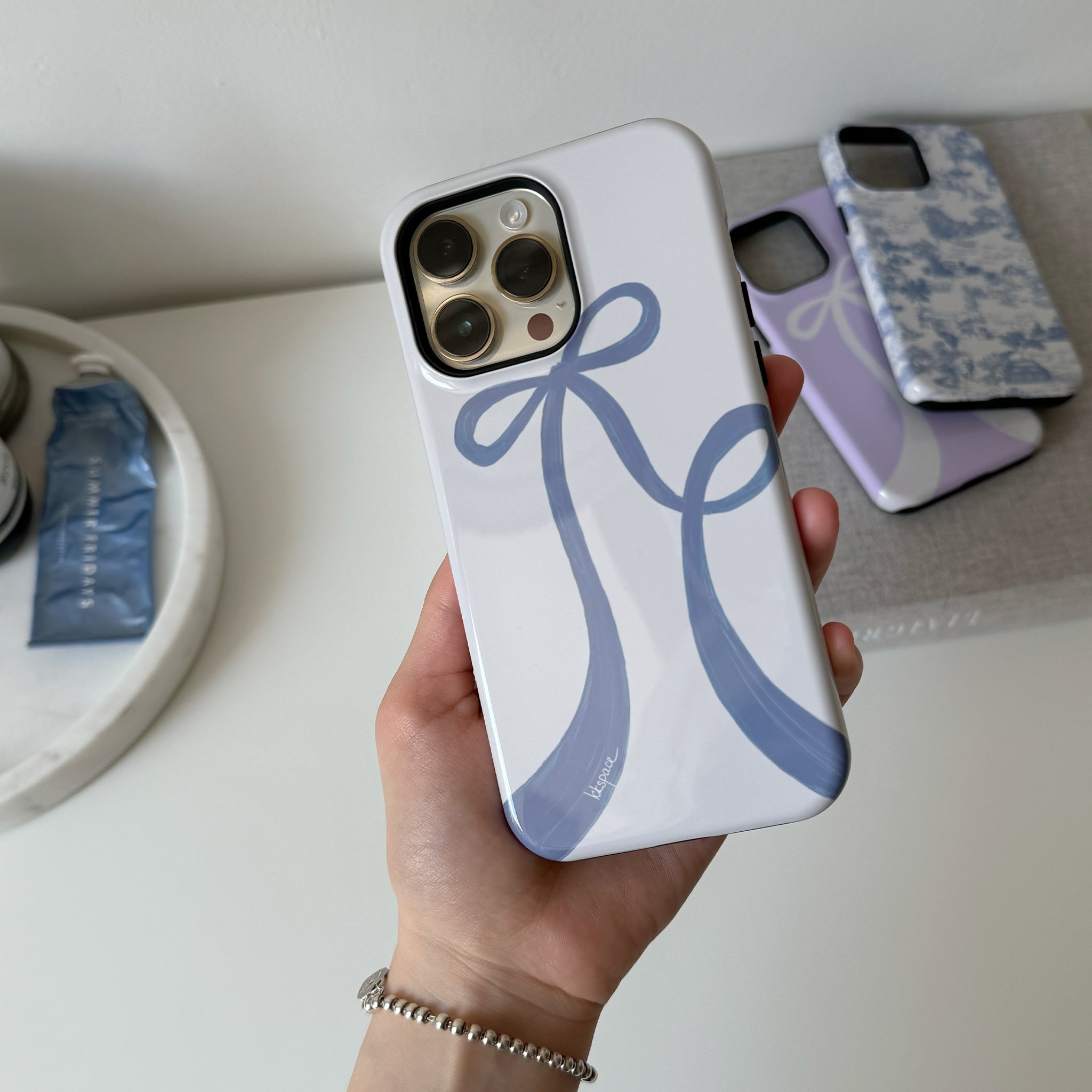 Чехол TWILLY SORBET (молочный) для iPhone