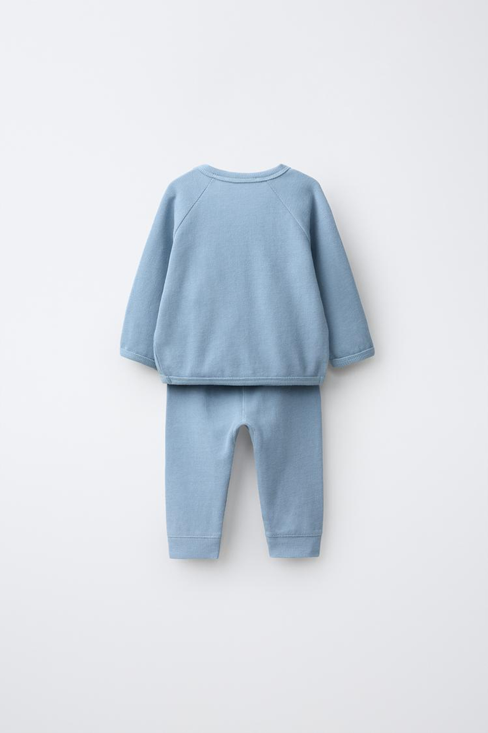 ZARA КОМПЛЕКТ ИЗ ФУТБОЛКИ НА ЗАПАХ И ФАКТУРНЫХ ЛЕГИНСОВ, СИНЕВАТЫЙ