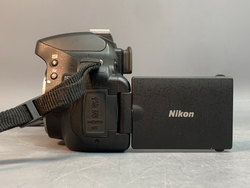 Nikon D5100 Kit 18-55mm 3.5-5.6G VR 2.363 Кадров