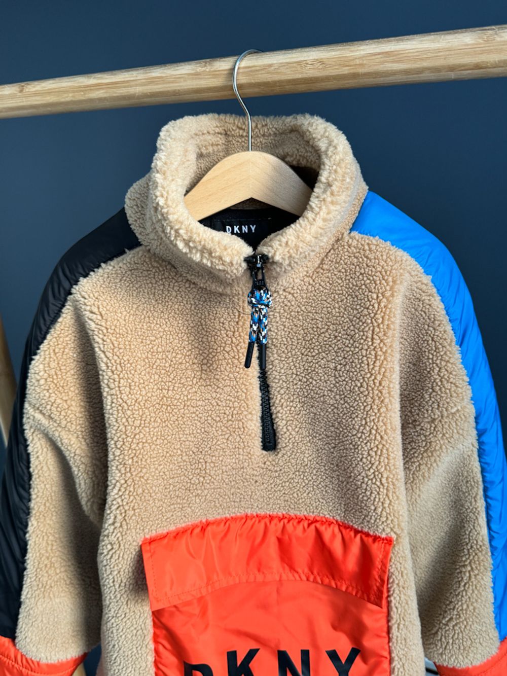 Толстовка DKNY, 140